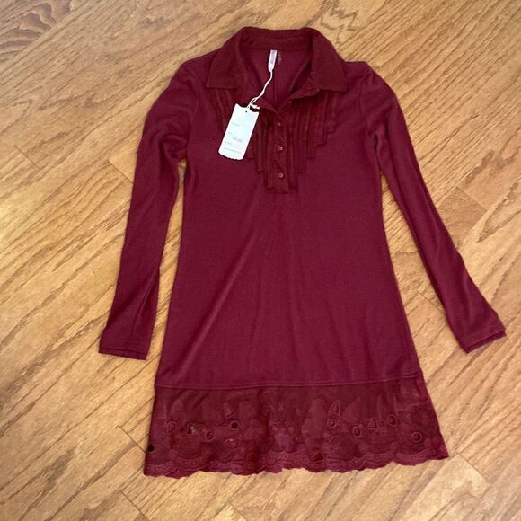 NWT Mollo Rello size M burgundy dress, with really cute, lace at the bottom - Picture 1 of 12